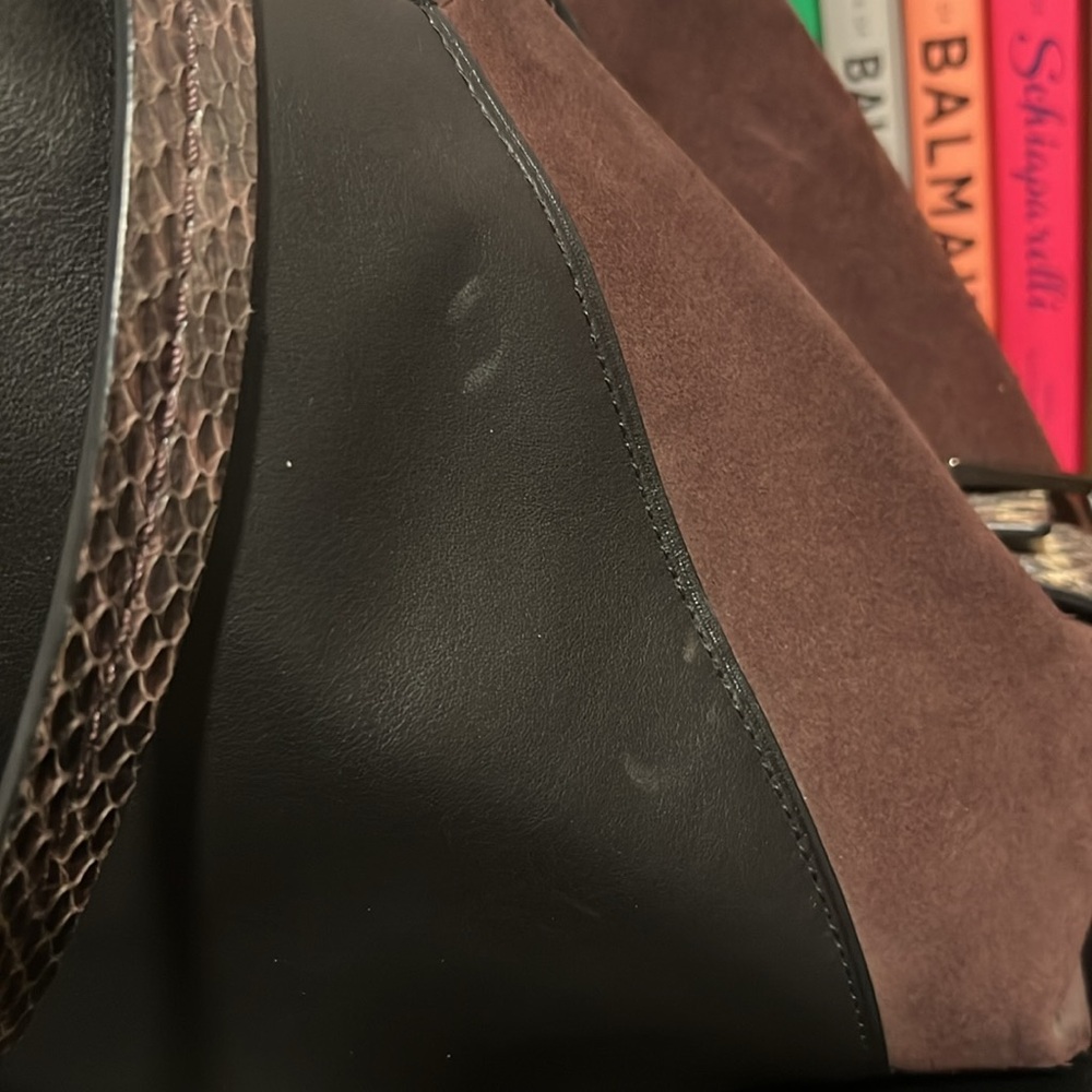 Upcrafted Dalton 31 In Colorblock With Snakeskin Detail - Picture 12 of 15